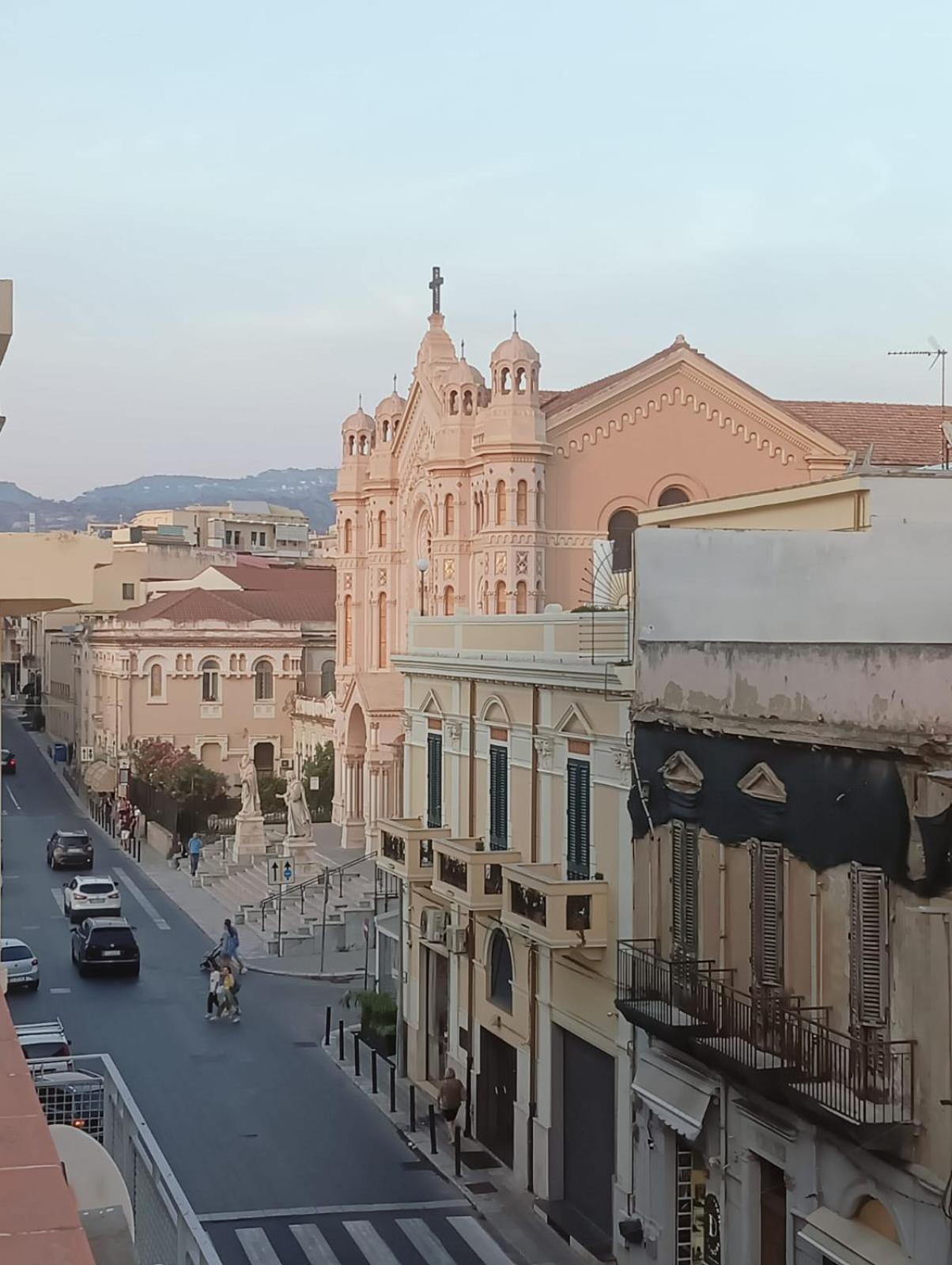 Bed and Breakfast Al Duomo Реджо-ди-Калабрия Экстерьер фото